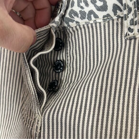 Maison Scotch Jean Shorts Size 25 Stripes Leopard Multicolor Casual - Picture 5 of 9